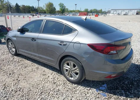 2019 Hyundai Elantra Sel z USA, uszkodzony, nr VIN 5NPD84LF2KH430765